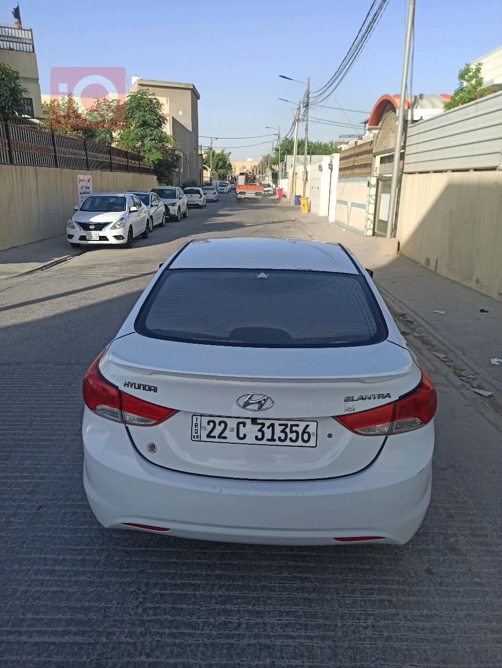 هیوندای ئەلەنترا